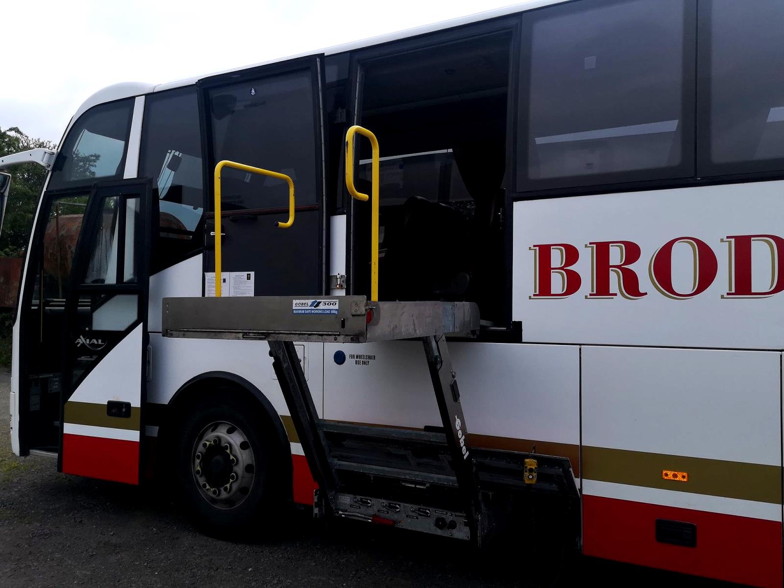 ASH 53 Seater CoachBrodyr James Coaches For Hire