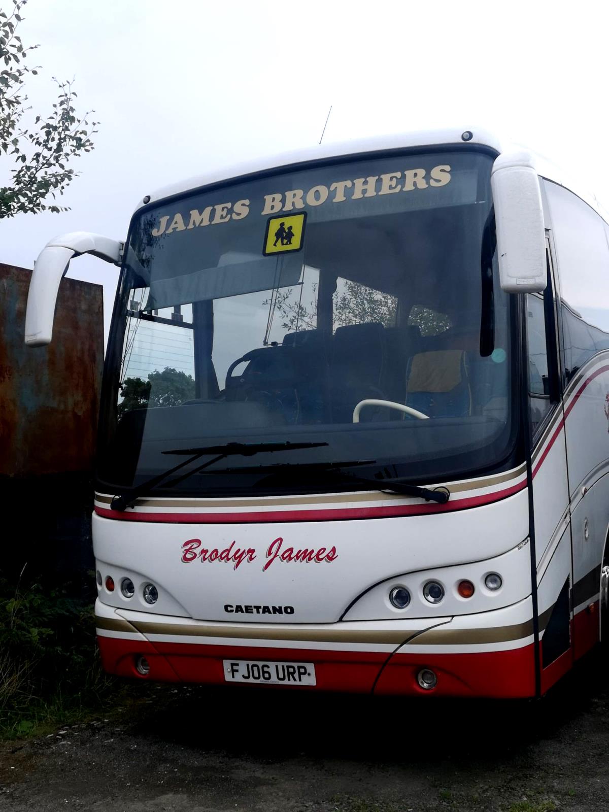 URP 49 Seater Executive CoachBrodyr James Coaches For Hire